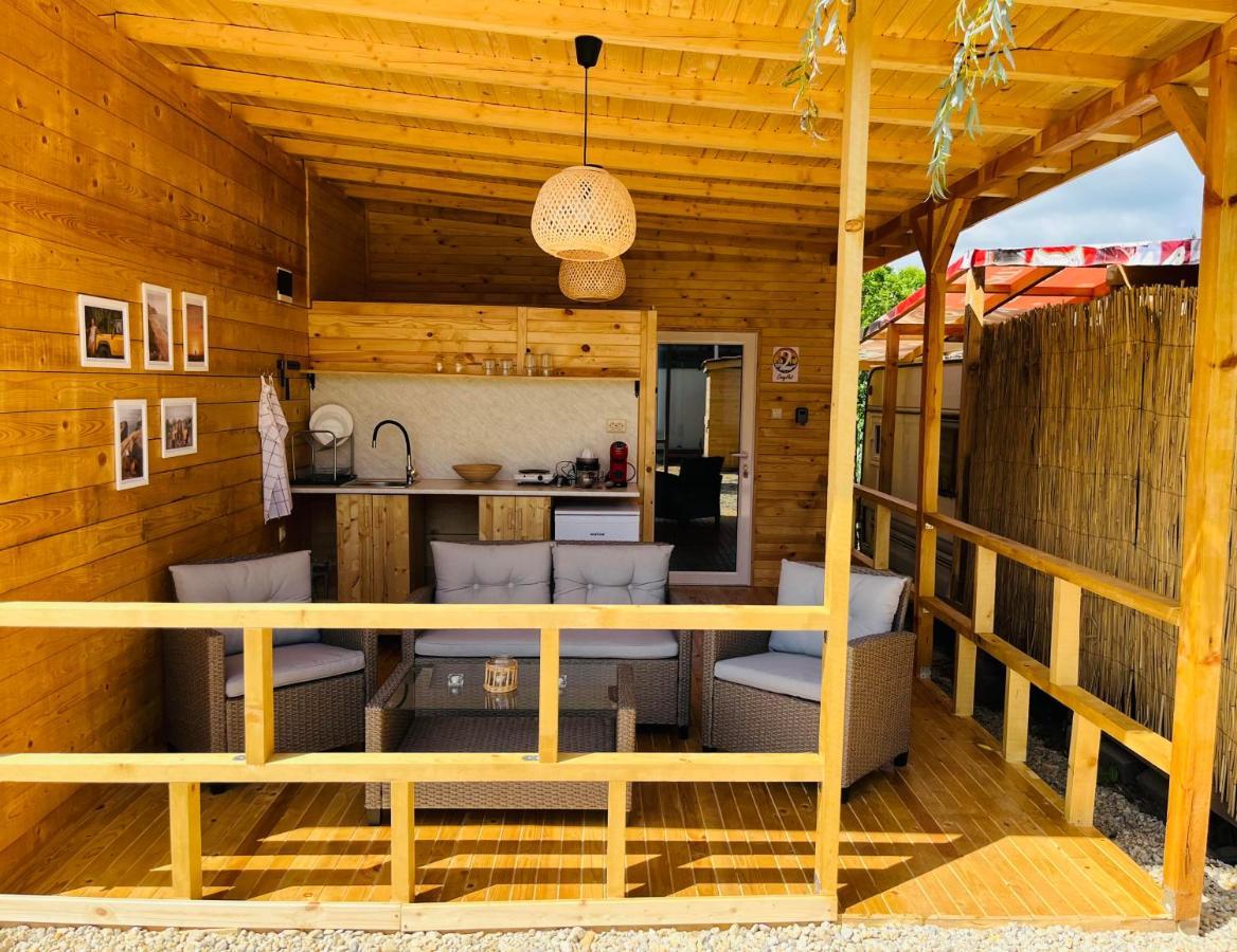 Cozyhut Бунгало Под Наем Chernomorets Ngoại thất bức ảnh