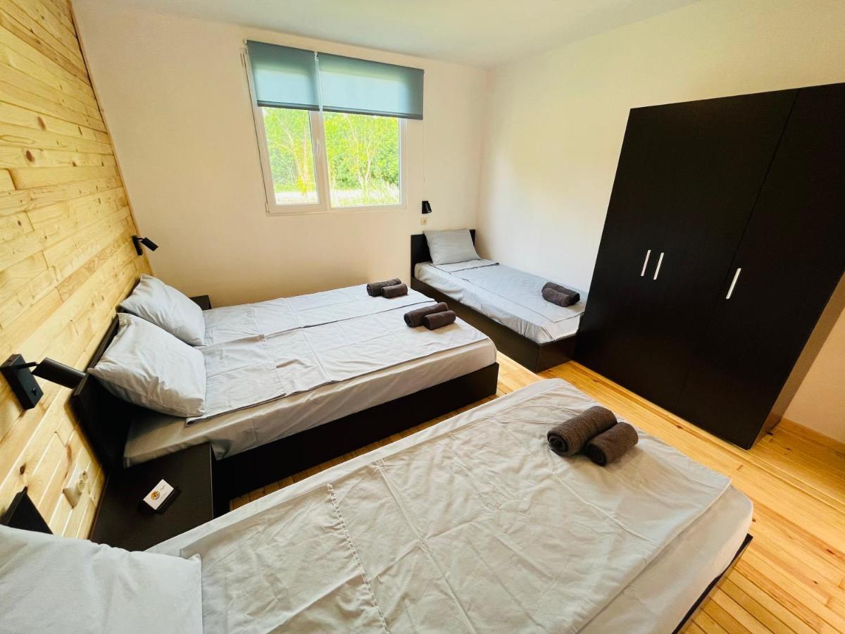 Cozyhut Бунгало Под Наем Chernomorets Ngoại thất bức ảnh
