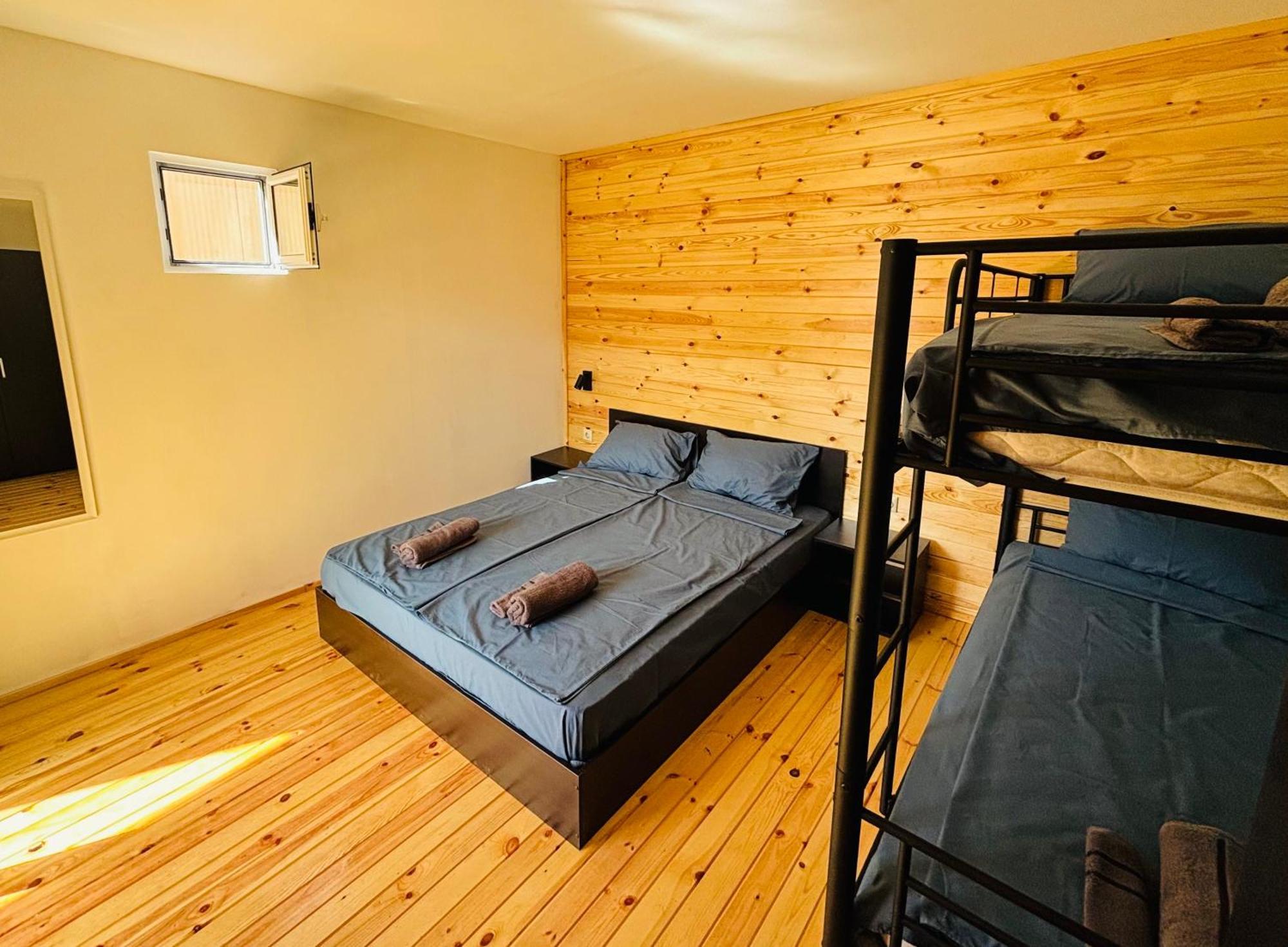 Cozyhut Бунгало Под Наем Chernomorets Ngoại thất bức ảnh