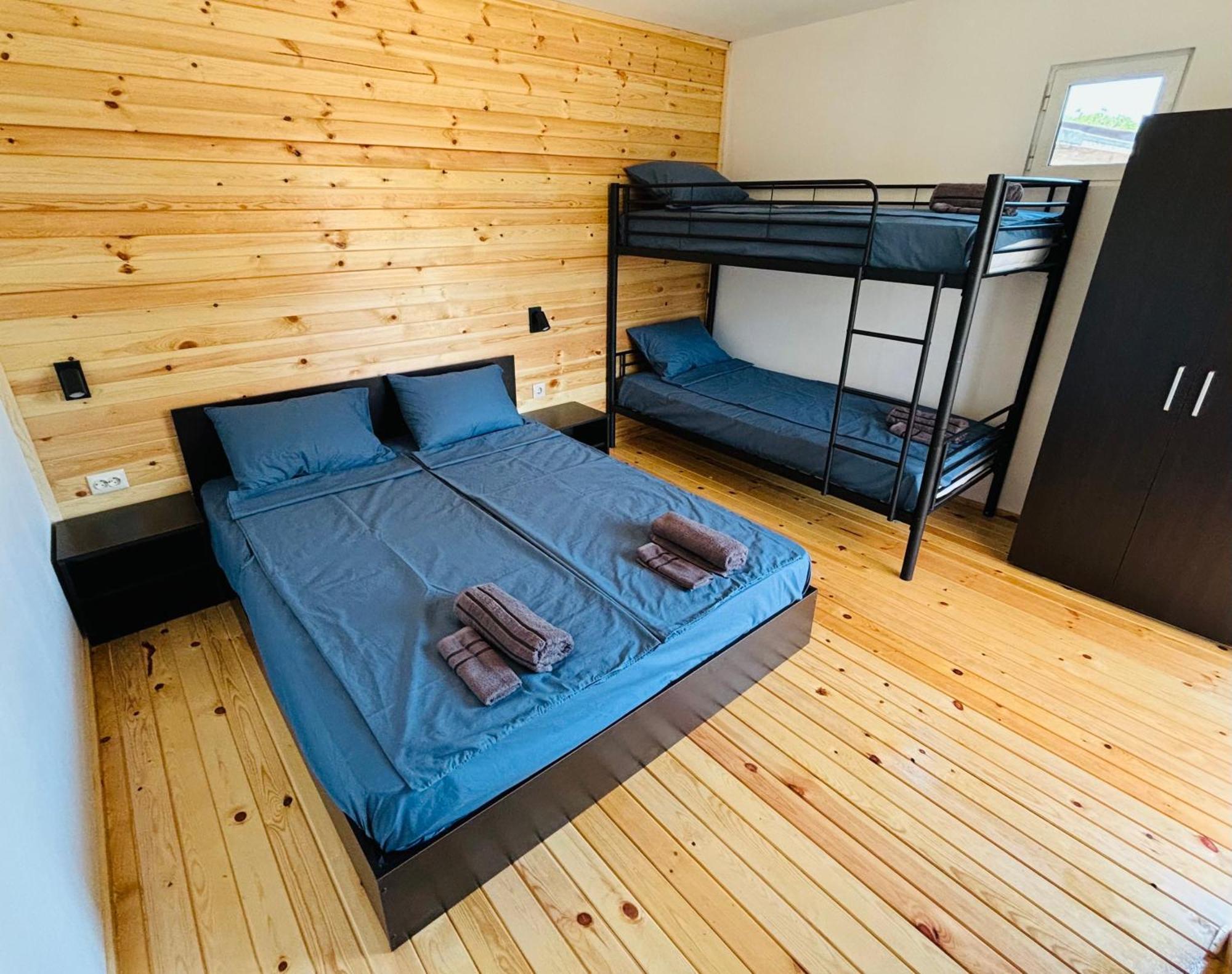 Cozyhut Бунгало Под Наем Chernomorets Ngoại thất bức ảnh